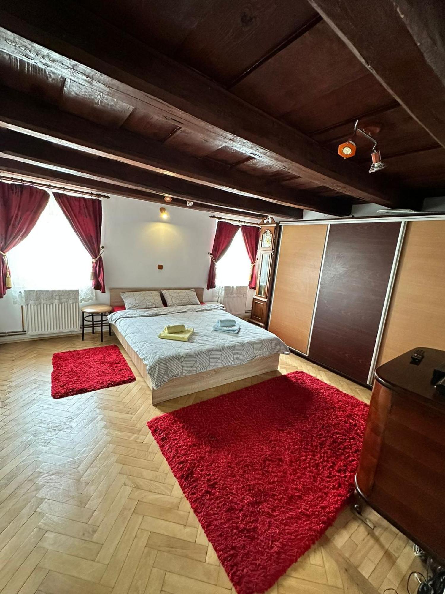 Appartamento Casa Nicolae Teclu Braşov Esterno foto